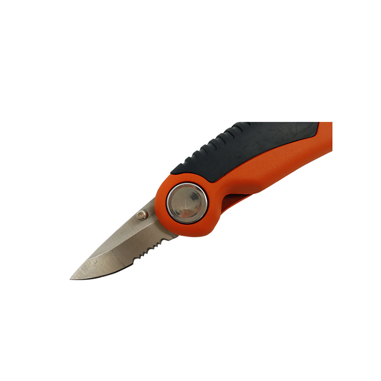 Utility Knife With Folding Sport Blade  Include 2 pcs Blades   386014-1