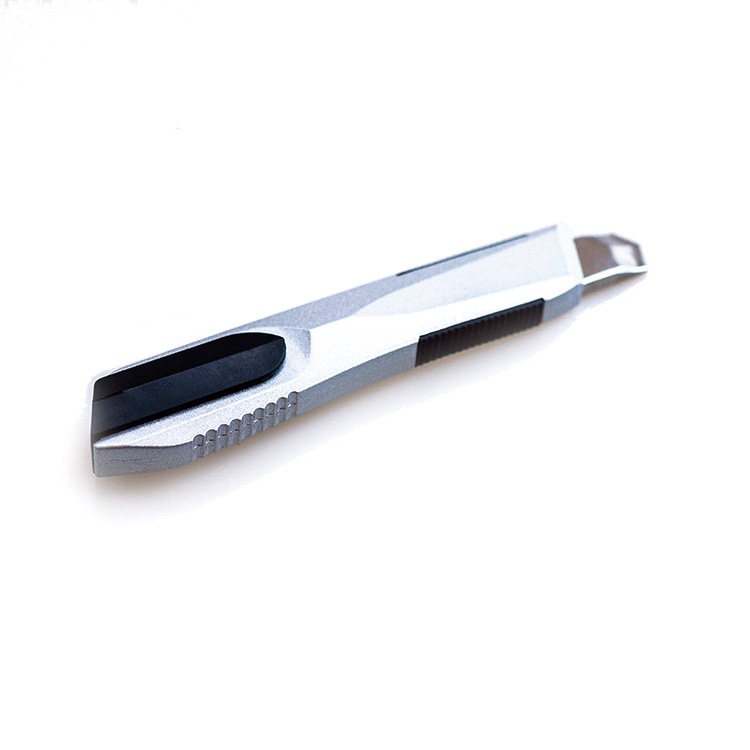 Good Sale  New Wave- Button Snap-Off Knife 18 mm  384801
