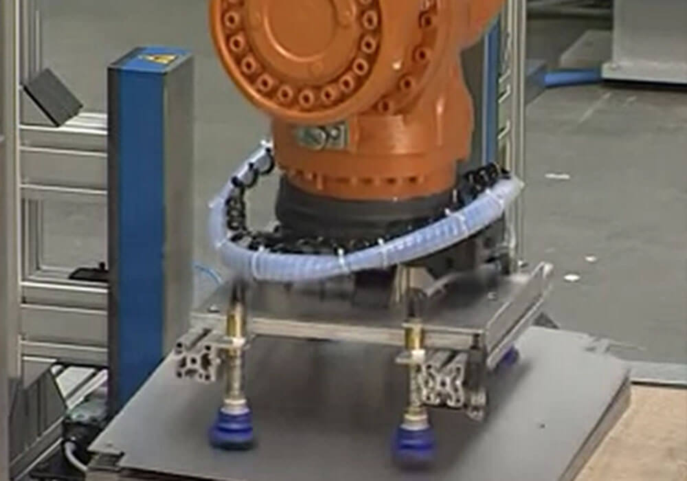 خط إنتاج آلي مرن لصفائح الانحناء المعدنية