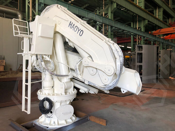HAOYO Remote-control marine crane for Russia