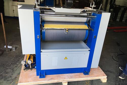 Máquina de estampado de papel YW-720C/920C/1150C/1300C