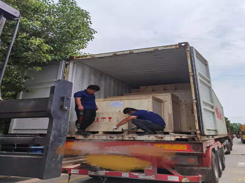 Industrial air cooled chiller and water cooled chiller delivery to Indonesia