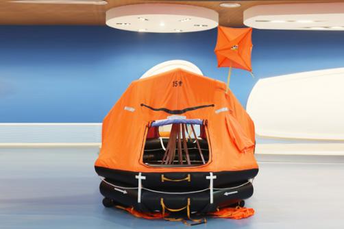 KHZD type automatically self-righting davit-launched inflatable liferafts