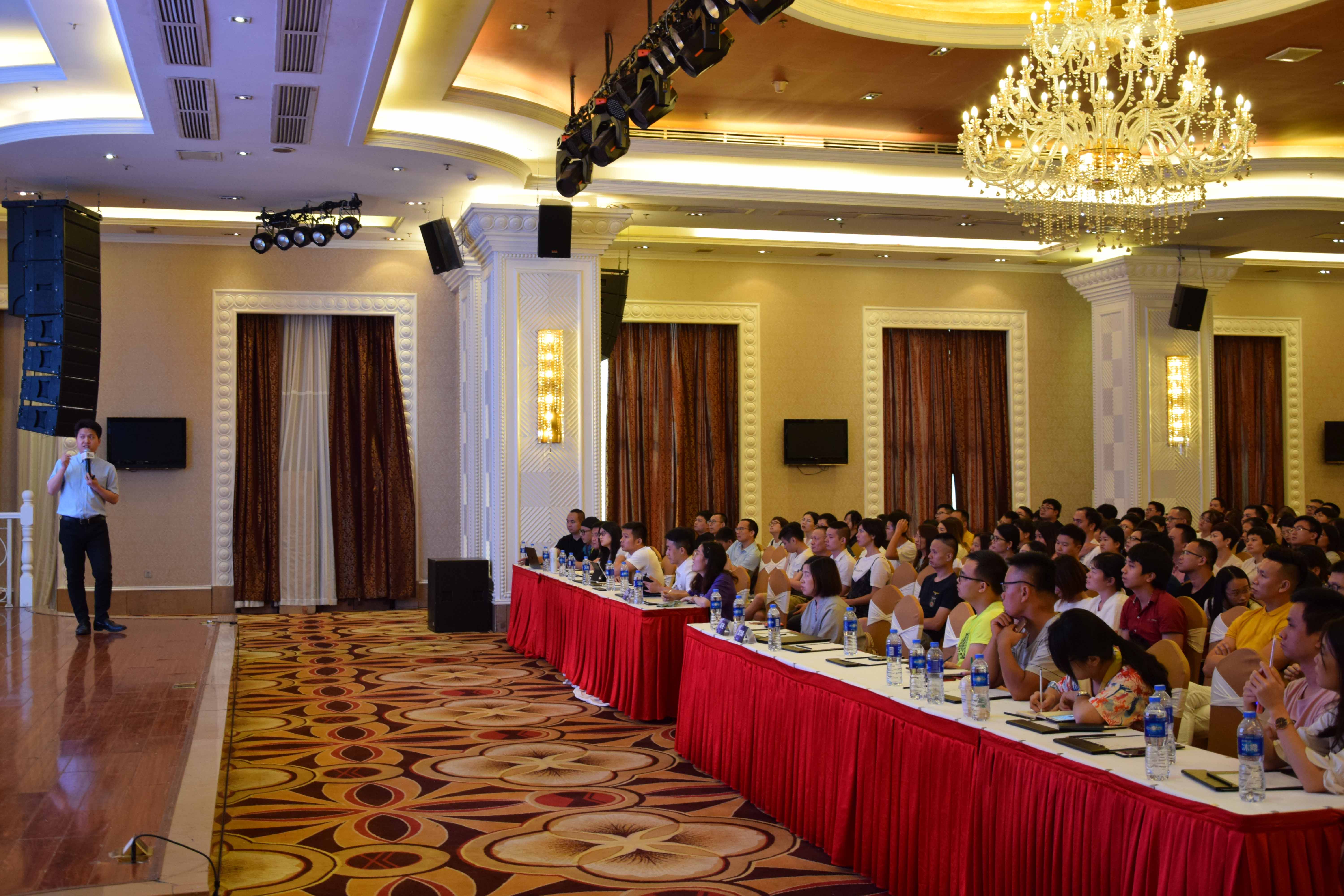 Jheyewear CEO was Invited to Attend a Training Sharing the Secrets of Success in Alibaba