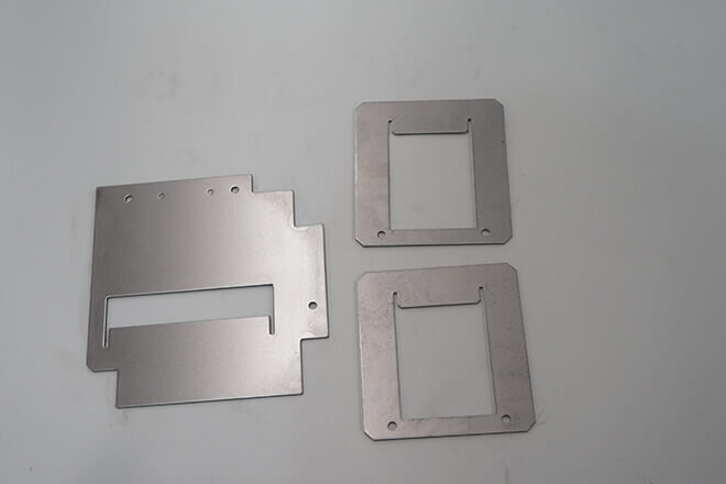 Caja de distribución de aluminio de chapa formadora de piezas