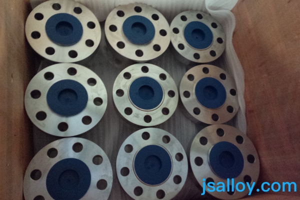 Flanges manufacturing