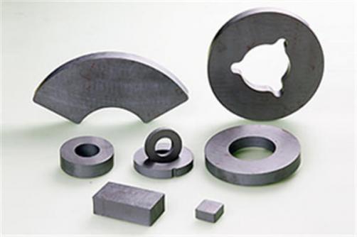 High-End Permanent Magnet Ferrite Magnetic Ring Products