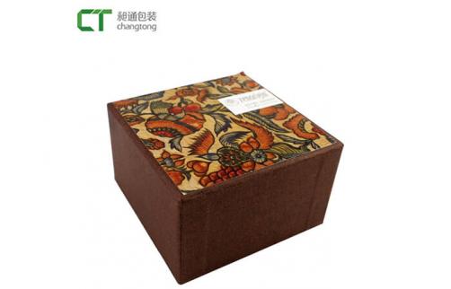Cosmetic box 010