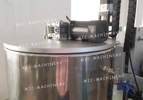 Deodorant filling machine (Hot melt glue stick filling machine with cooling tunnel)