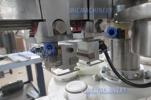 MIC-R30I Automatic Shampoo Filling Machine ( 20-30 Tubes/min )