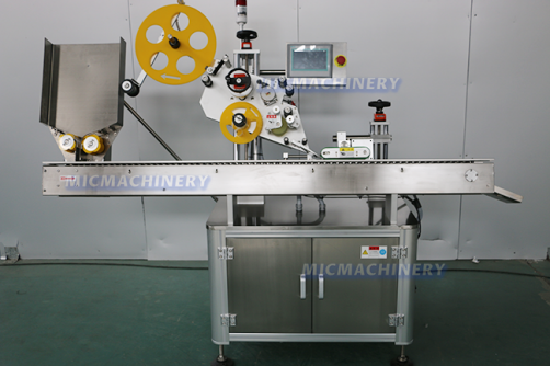 MIC-PT60 Automatic horizontal way labeling application machines