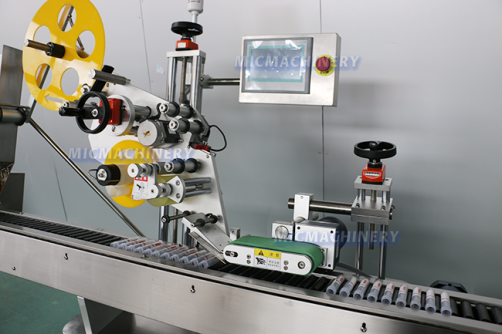 MIC-PT60 Automatic horizontal way labeling application machines