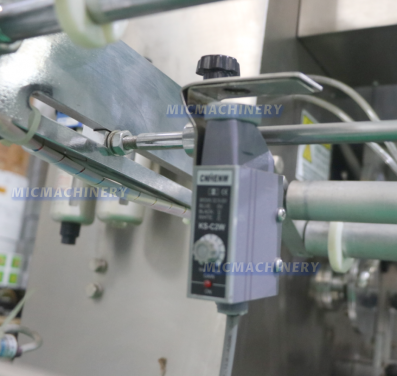 Tea Pouch Packing Machine(Speed 30-40 bags per minute)