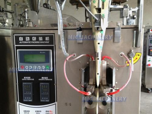 MIC Shampoo Packing Machine ( Honey, Shampoo, Paste, 20-40 Sachets/min )