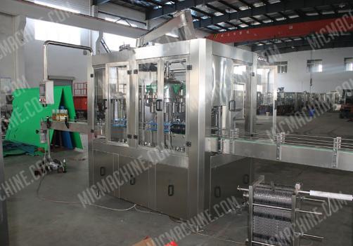 Gas Drink Filling Machine ( Soft drinks, Beer, Cola, Wine and other beverages containing gas )