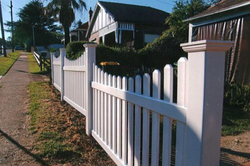 Strong Uv Protection White Attractive Price Picket Fences