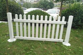 Factory Price Decorative Modern Safety Portable Expandable Fence
