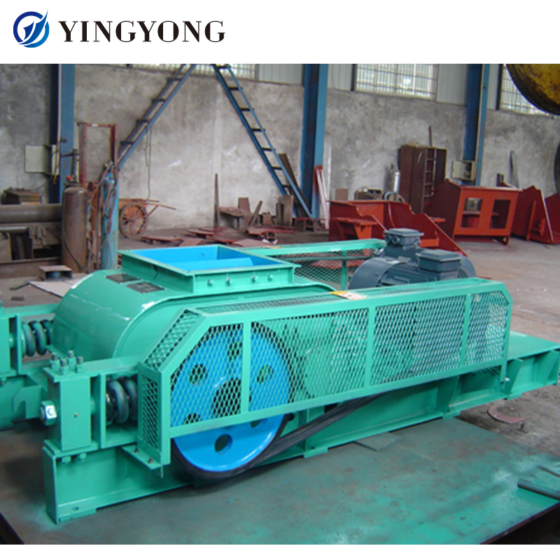 Small double roll crusher