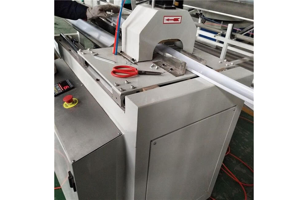 Popular LED PC Lampshade Cover Extrusion Machine at home and abroad