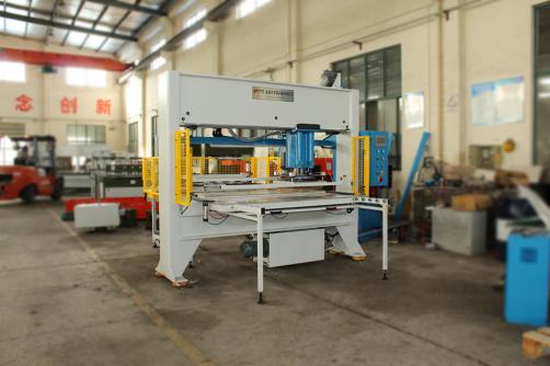 HSYT Series Movable Head Type Coil Material Die-Cutting Machine With Automatic Typesetting Software