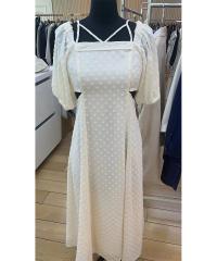 Short-sleeved dress