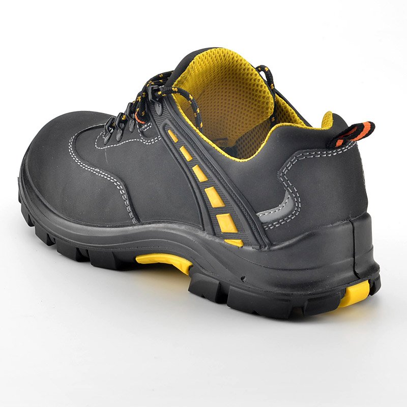 Experienced supplier of Heat resistant safety shoes L7289