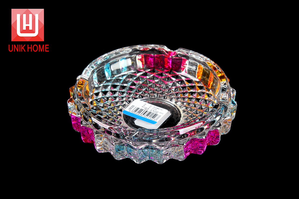 Diamond Design Crystal Clear Engraved Pattern Middle-size Crystal Glass Ashtray for Gift and Decorations G1008