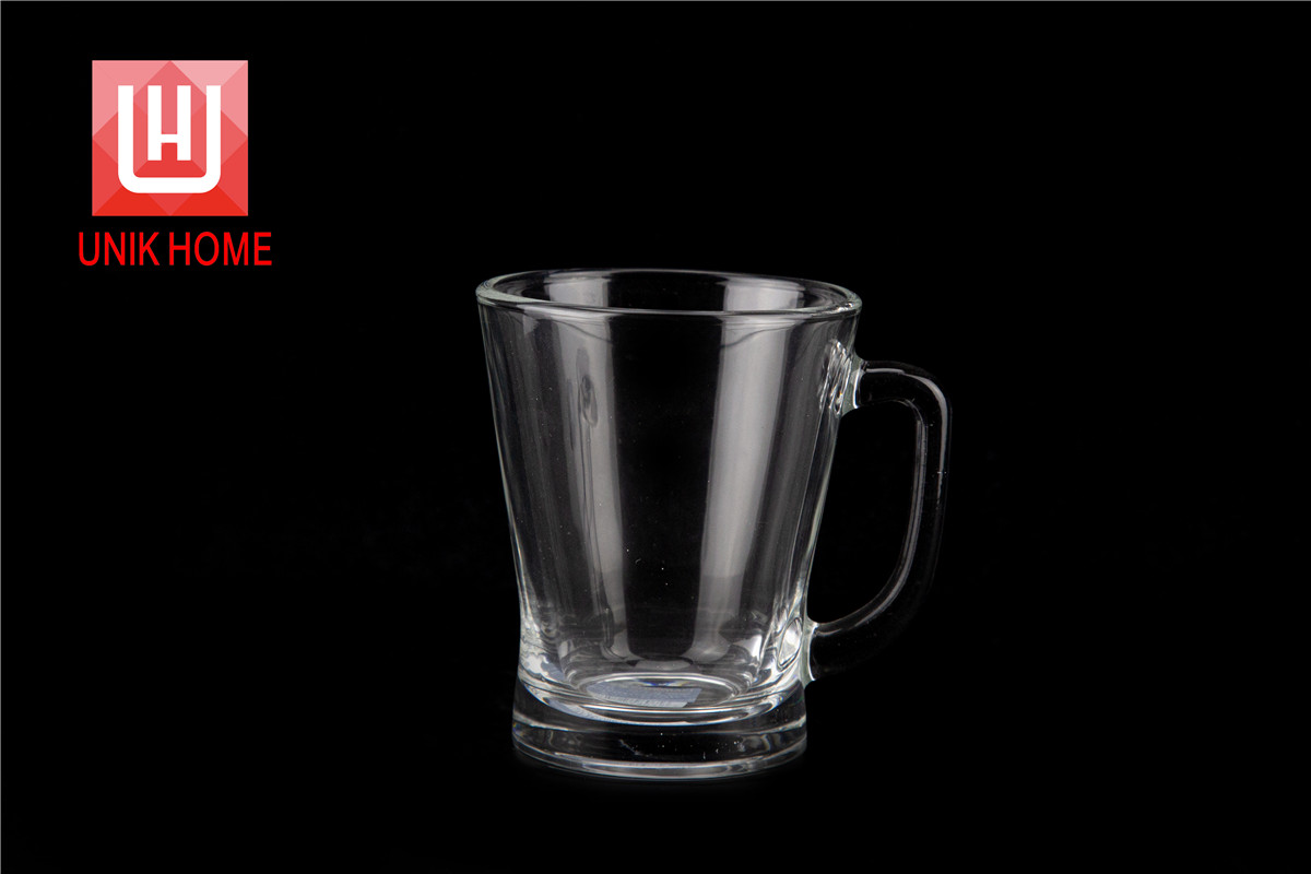 UNIK HOME High-white Transparent Simple Design Tea Drinking Glass Mug with Handle DM208