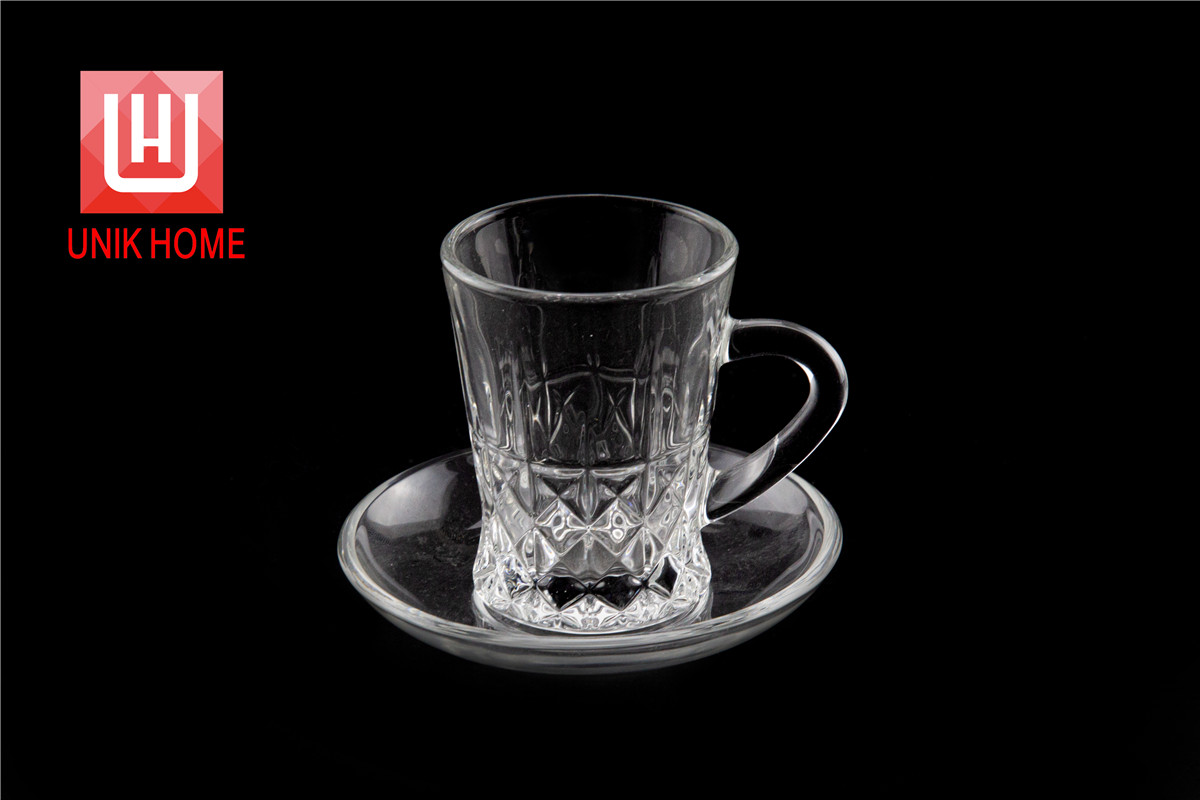 UNIK HOME Factory Wholesale Transparent Classical Engraved Glass Cup And Plate Set