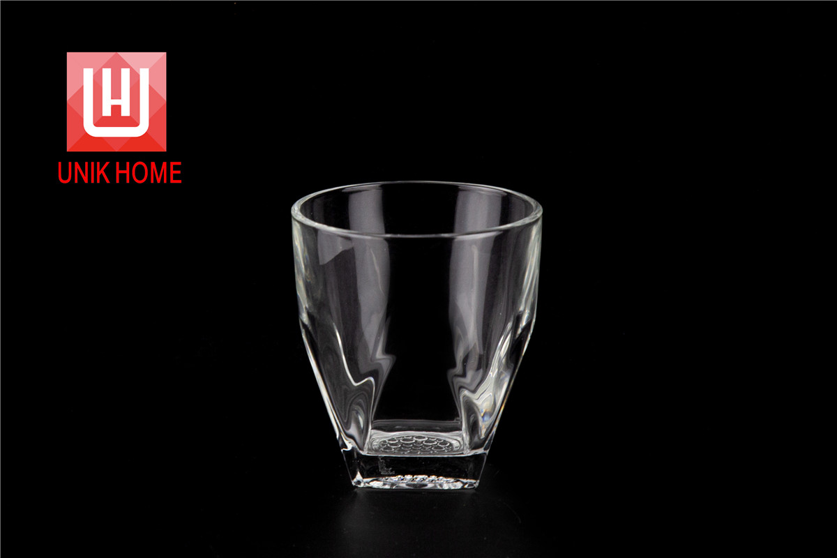 UNIK HOME Manufacturer Wholesale Classical Glass Cup Hot Sales Transparent Mug For Restaurant And Bar Using