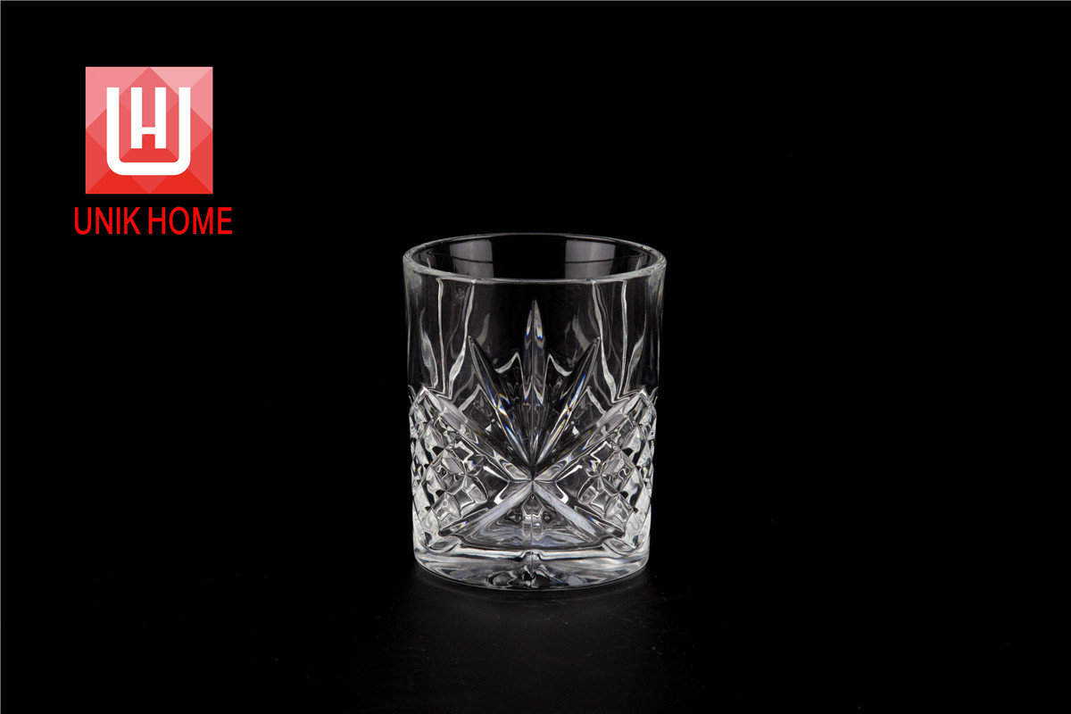 UNIK HOME Diamonds Brand Wholesale Embossed Glass Whiskey Cup High Quality Glassware For Bar Using