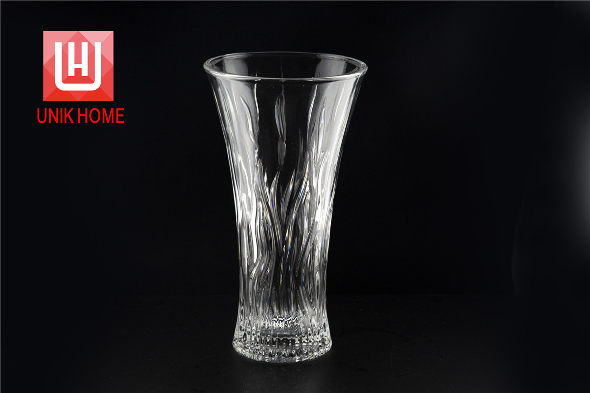 UNIK HOME Decorative Gift Cut Elegant Centerpiece Classic Glass Vase HP006