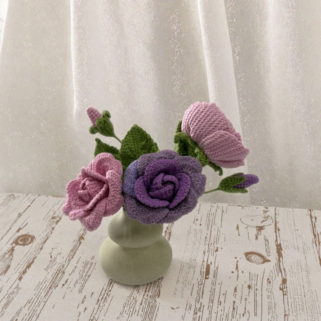 Handmade Crochet Bouquet(Vase Not Included)