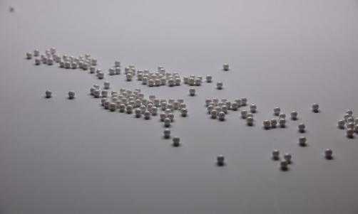 Zirconia beads