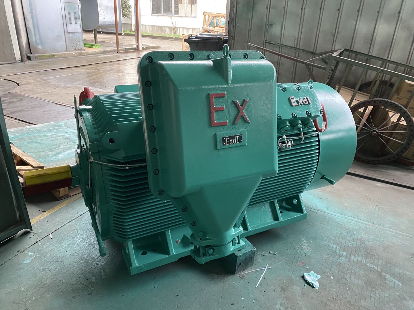 2 sets of explosion-proof motors which are used in MAOXI coal mine , vietnam