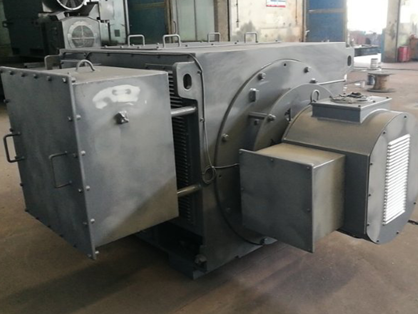 630KW slip ring motor which are used in mozambique customer's cement plant , the motor operating stably till now .