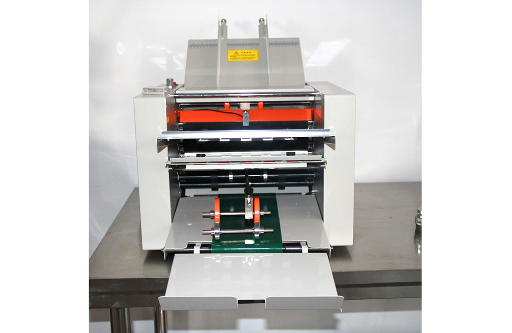 ZE-9B-4 Automatic Folding Machine