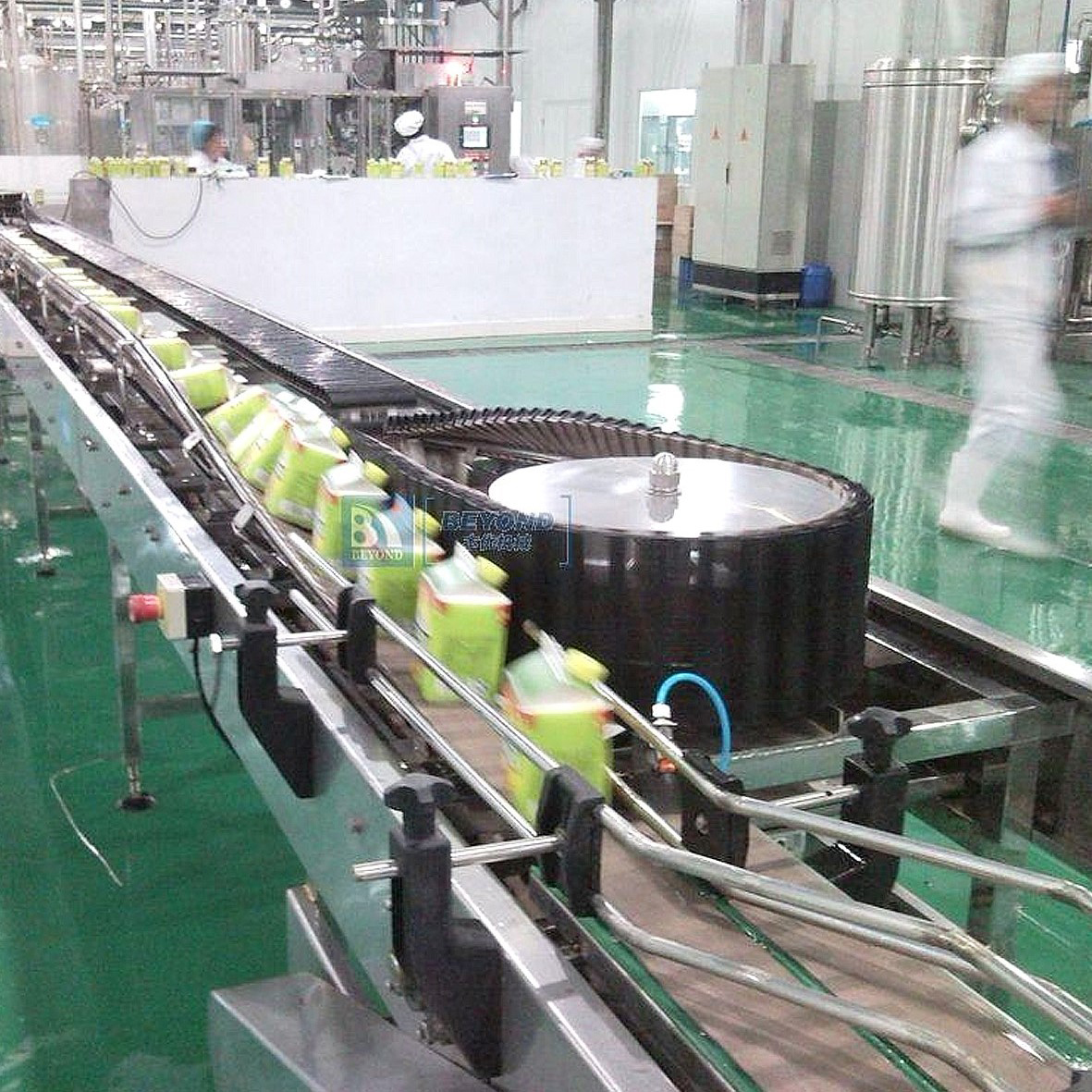 Ligne de fabrication de boissons laitières de jus de thé