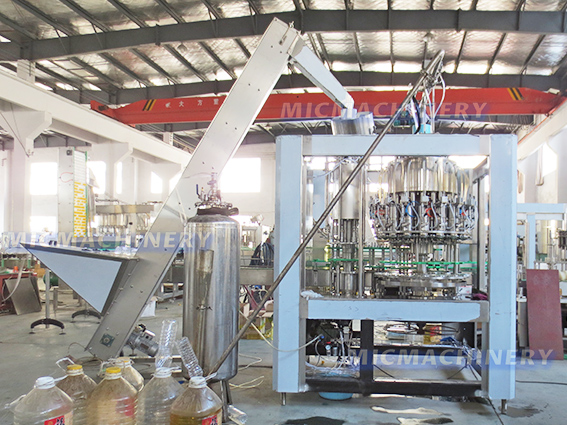 Plastic Bottle Filling Plant Plastic Bottle Filling Plant