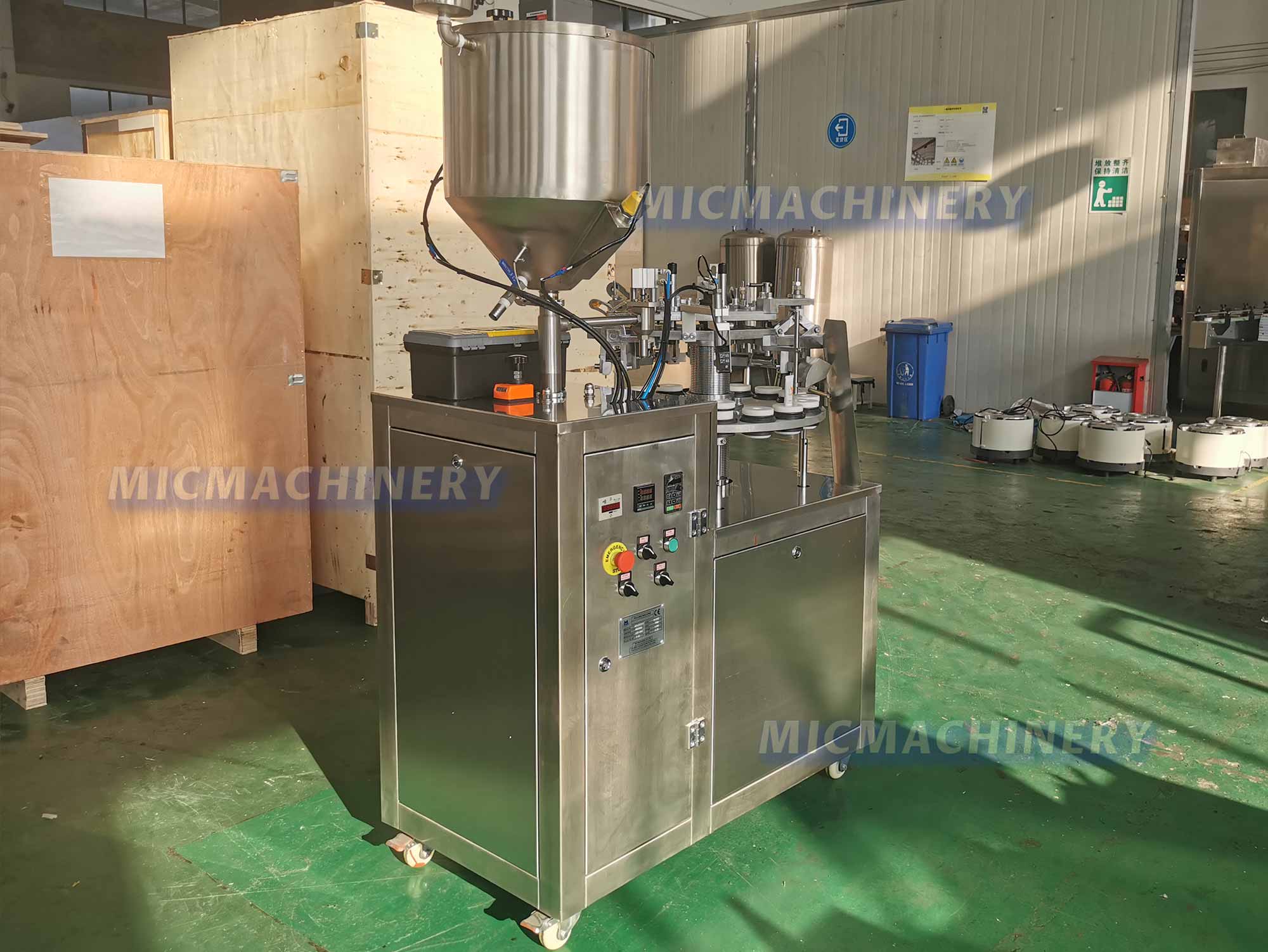 Aluminium Tube Filling Machine Display Aluminium Tube Filling Machine Display
