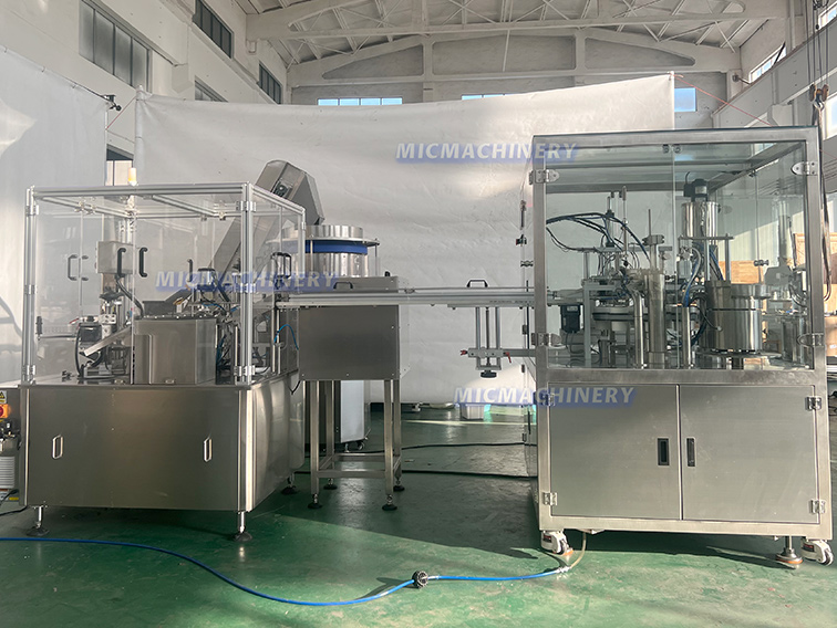 Syringe Labeling Machine Display Syringe Labeling Machine Display