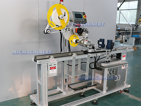 Flat Bottle Labeling Machine Display Flat Bottle Labeling Machine Display