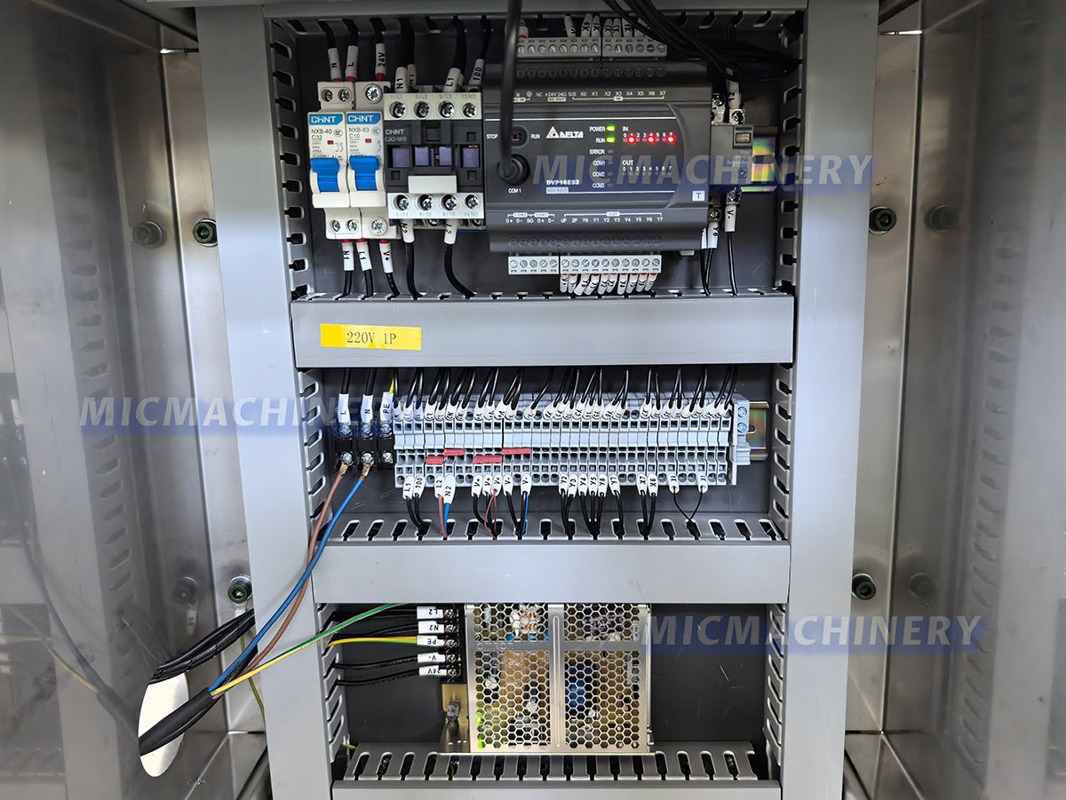 Silicone Filling Machine Circuit Board Silicone Filling Machine Circuit Board
