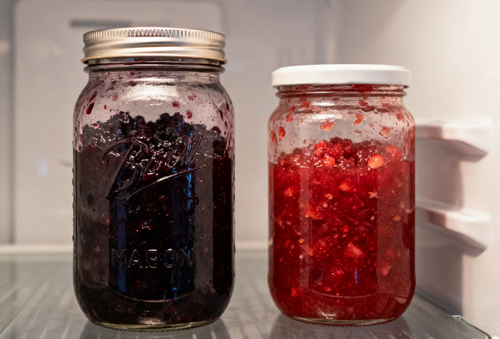 strawberry sauce and blueberry sauce strawberry sauce and blueberry sauce