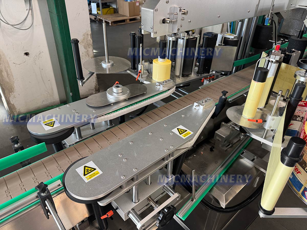 Double Side Labeller Conveyor Double Side Labeller Conveyor