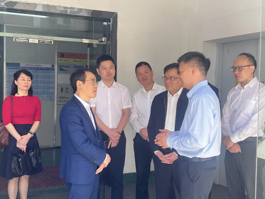 Shuai Xie Lang, Deputy Secretary of Jiaxing municipal Committee, Visited Zhejiang Huadisplay Optoelectronics CO., Ltd and highly appraised the development and innovation achievements of the enterprise