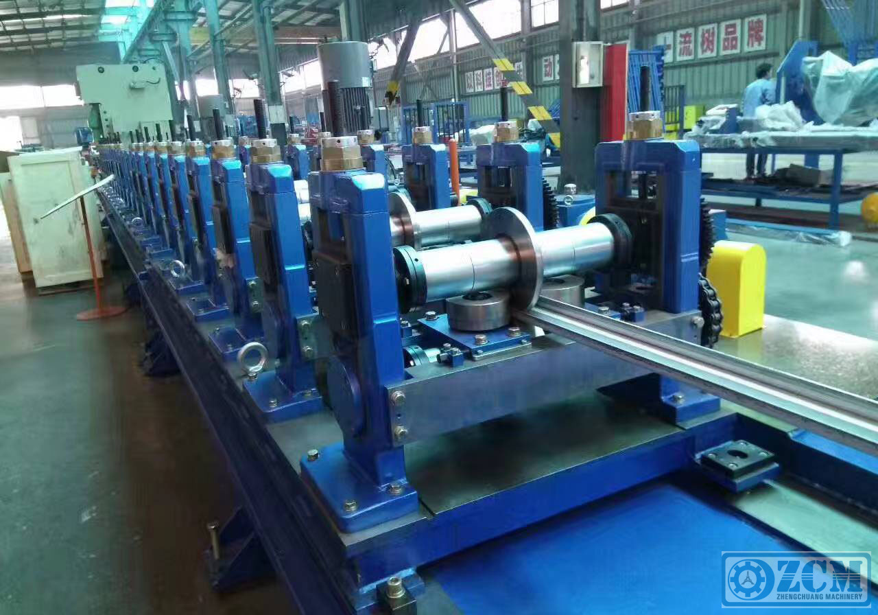 photovoltaic support  roll forming machine
