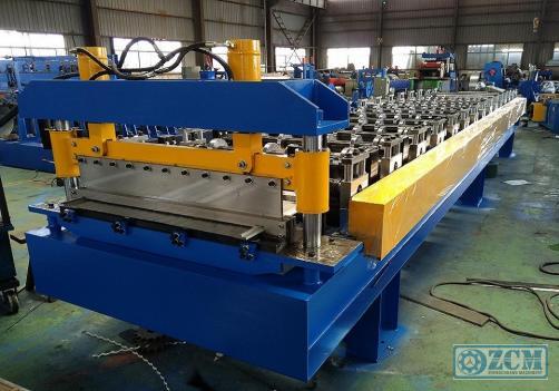 PU Cold Room Wall Sheet Roll Forming Machine
