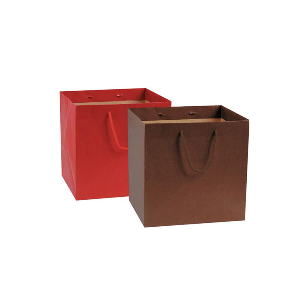 High Quality Wholesale Elegant Foil Stamping Logo Paper Gift Bag