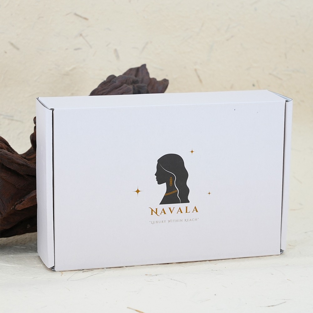 Cloth packaging box